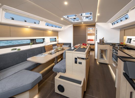 Hanse 510 Interior