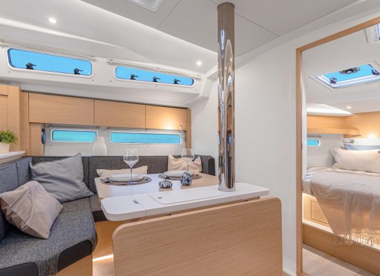 Hanse 360 Interior