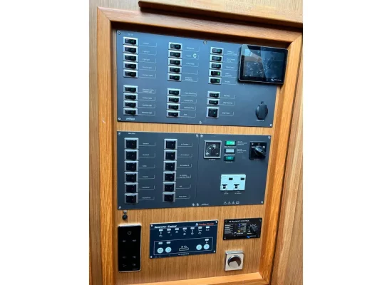 2012-moody-45ds-sail-10043715-20251222051159703-2